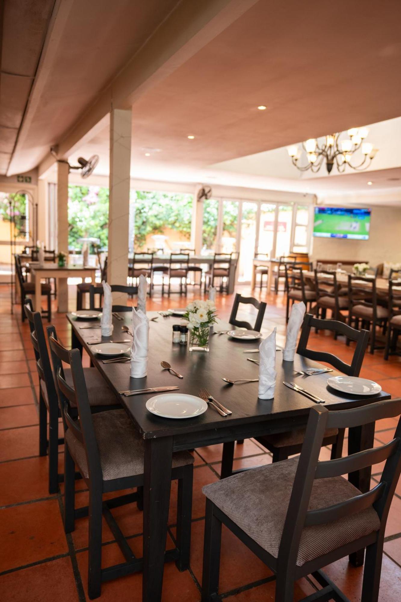 Little Tuscany Boutique Hotel Johannesburg Dış mekan fotoğraf