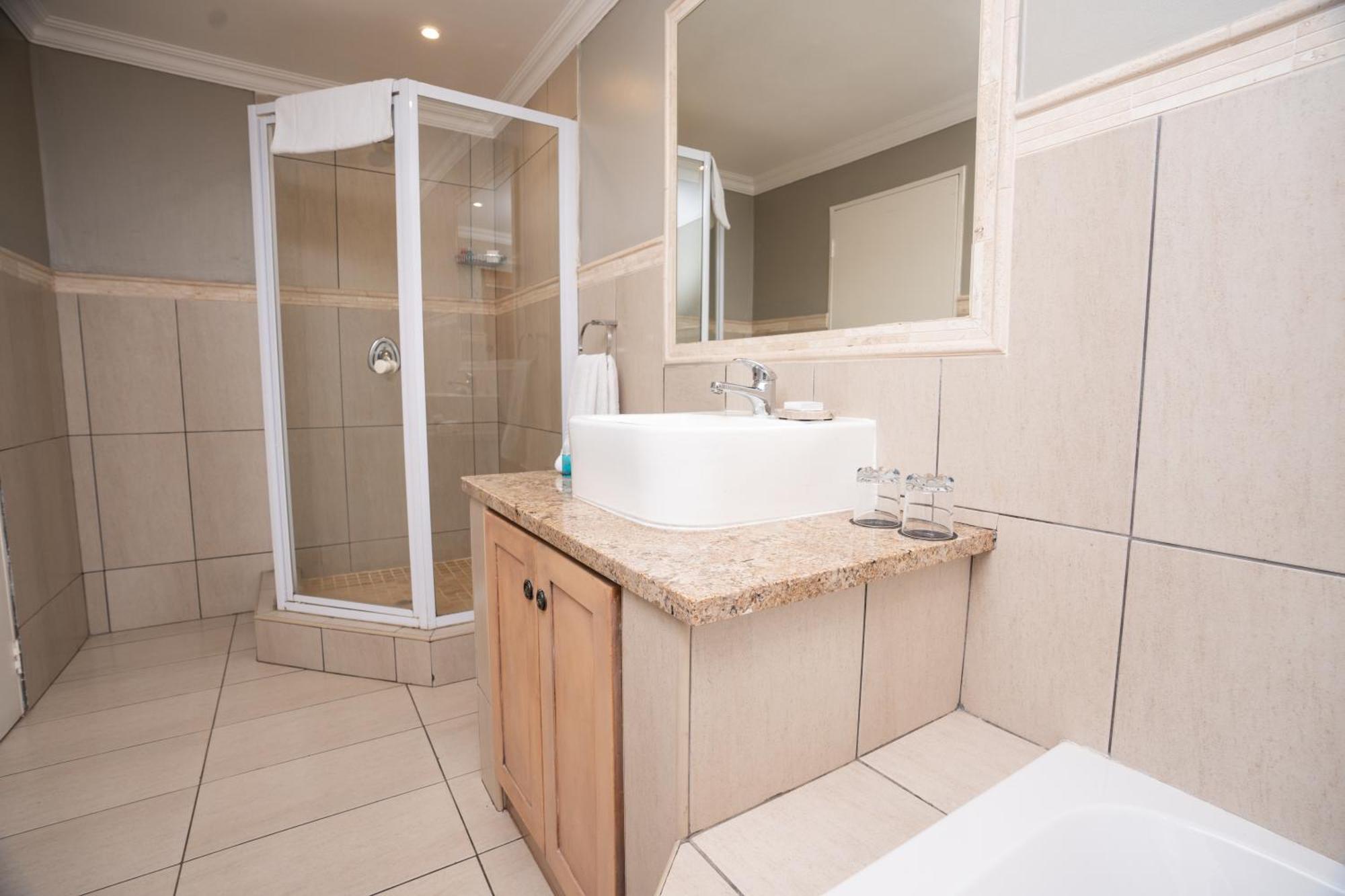 Little Tuscany Boutique Hotel Johannesburg Dış mekan fotoğraf