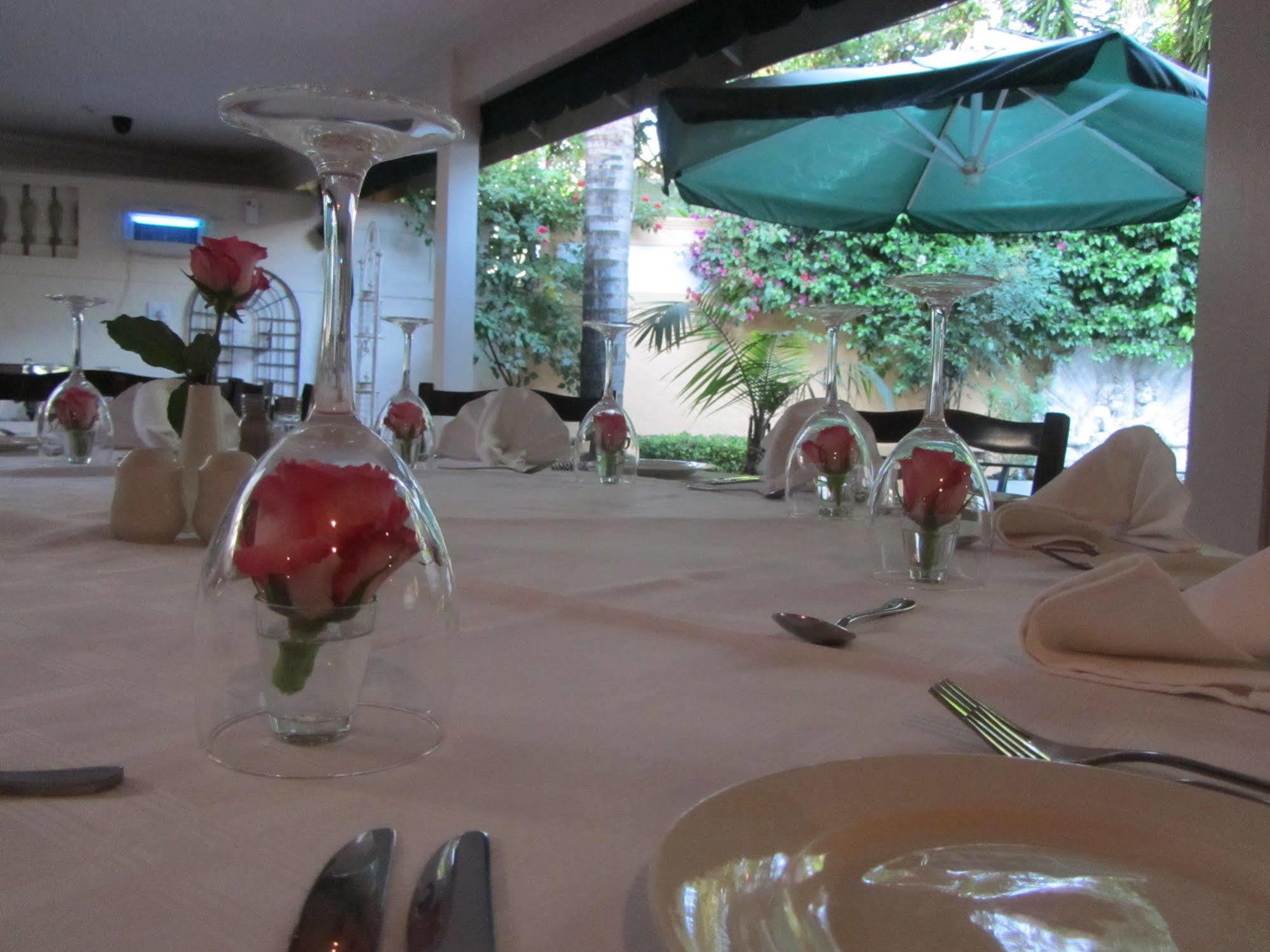 Little Tuscany Boutique Hotel Johannesburg Dış mekan fotoğraf