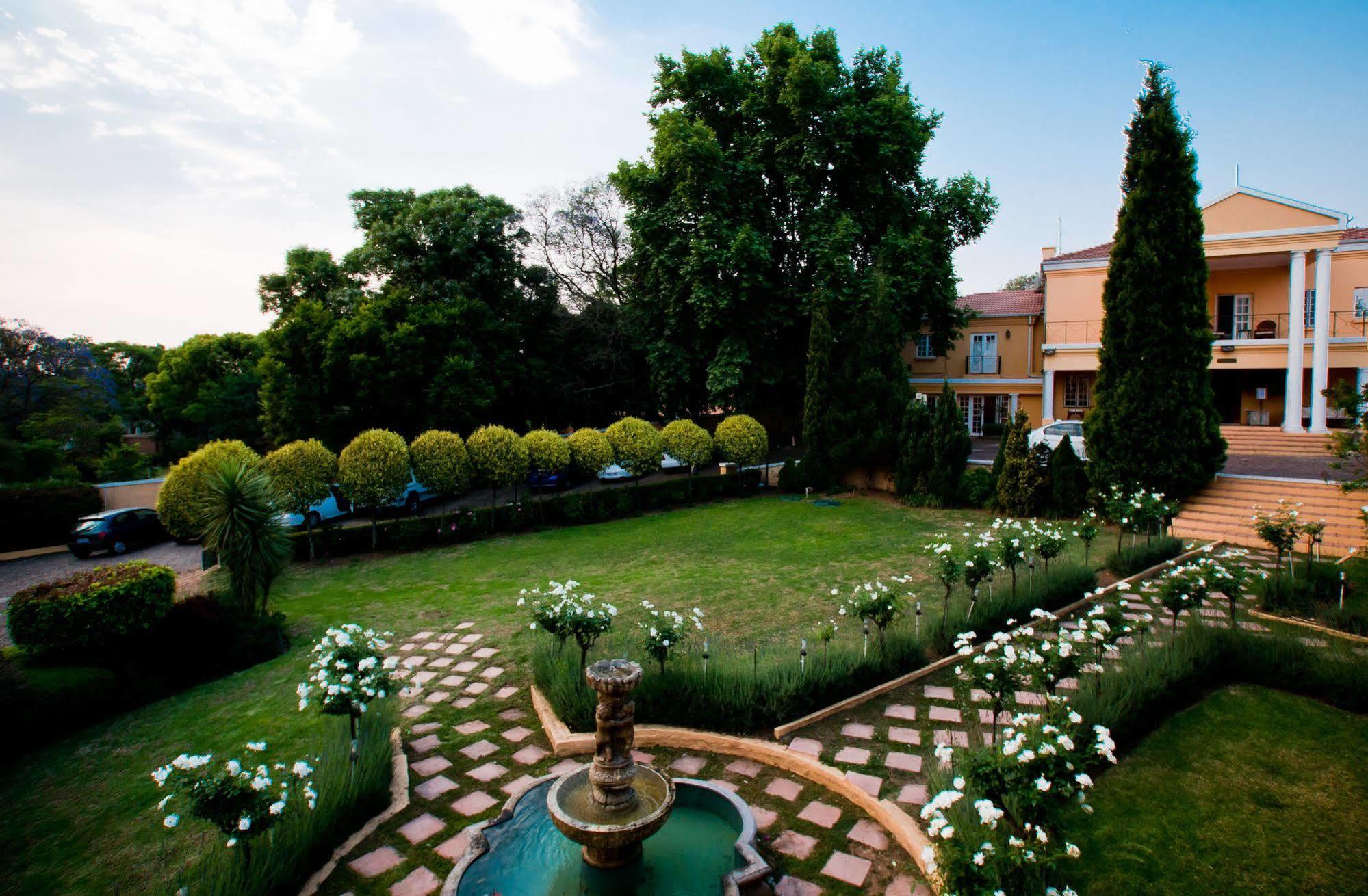Little Tuscany Boutique Hotel Johannesburg Dış mekan fotoğraf